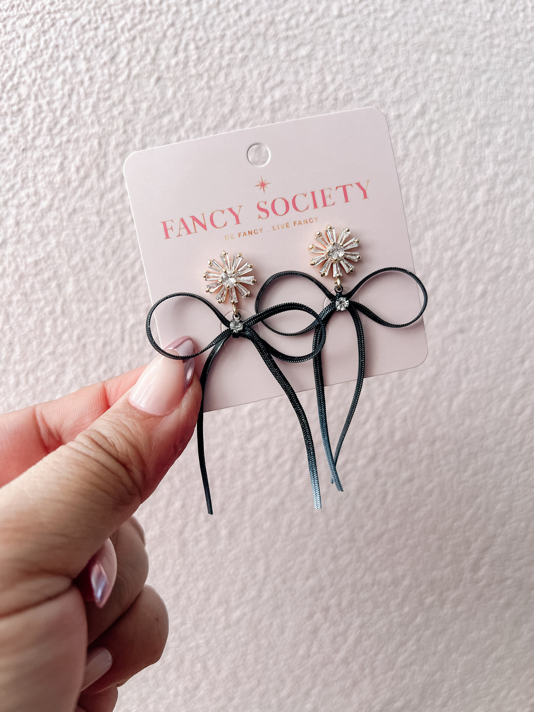 Black Chain Ribbon Earrings