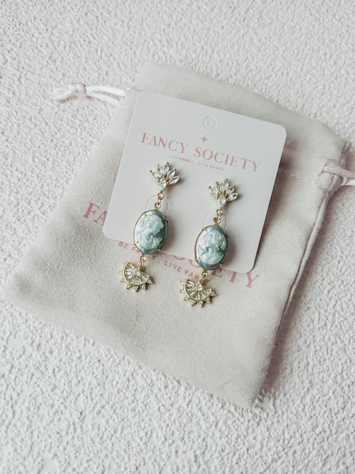 Cameo Princess Earrings